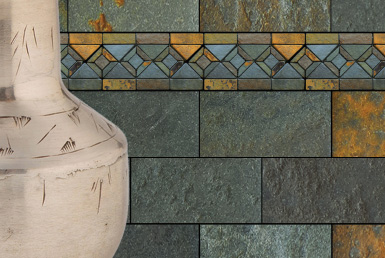 pared de piedra natural tipo mosaico en tono verde oro