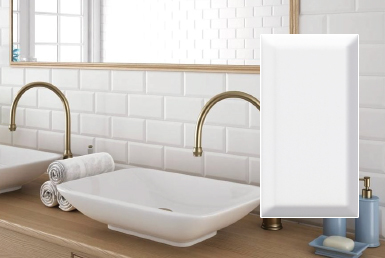 kinara-importación-distribución-ventas-revestimientos-de-construcción-10x120cm-BLANCO baño pared con mosaico tono claro brillante mueble base madera lavabos color blancos