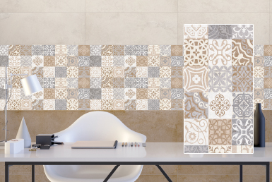 kinara-importación-distribución-ventas-revestimientos-de-construcción-25x75cm-PAX-DECOR-MIX estudio con porcelanato formato grande tono claro en pared y escritorio blanco