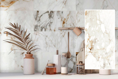 Ceramica blanca con dorado formato 30x60 cm decorativo en parede con decoraciones de plantas y utencilios de cocina