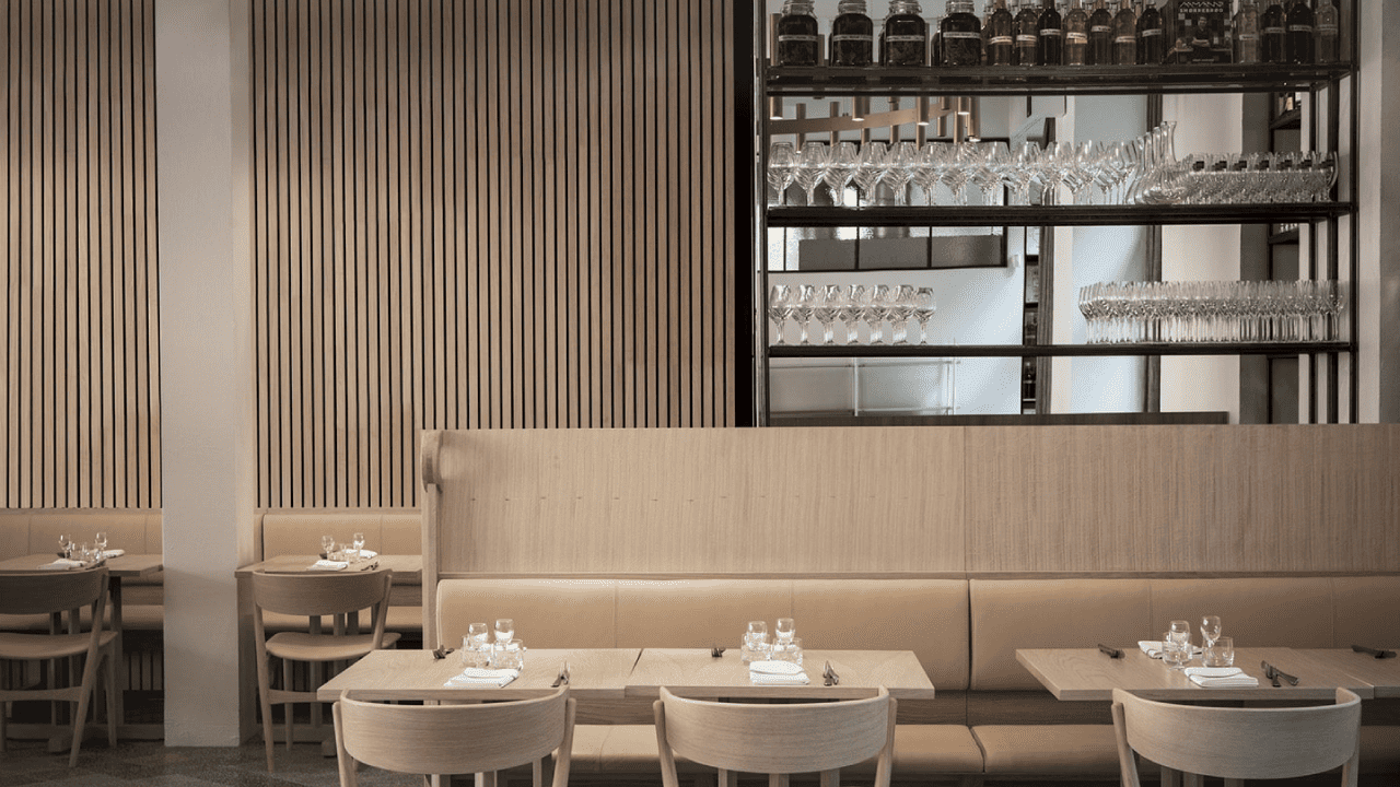 comerciales-ideas-paneles-ranurados-wpc