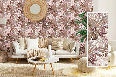 papel tapiz para pared tipo floreado, con sillón blanco y mensa de centro en conjun to con espejo redondo